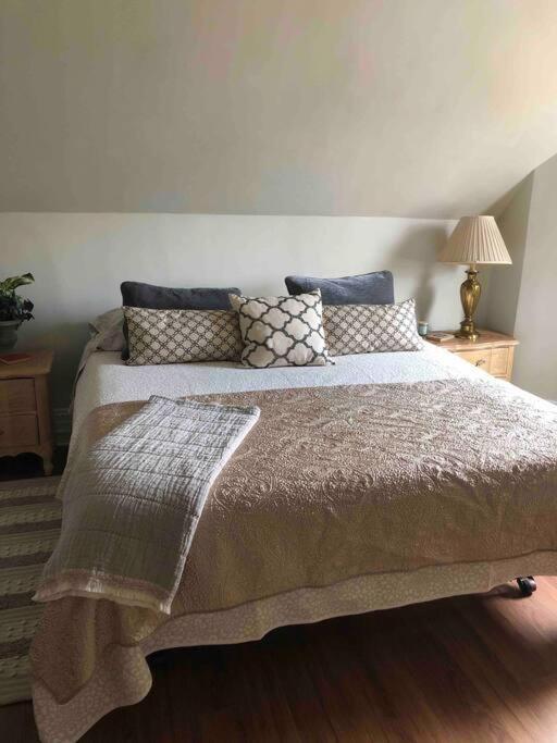 Redefined Alchemy - Bright, Eclectic, Pretty Apt 3E Little Falls ภายนอก รูปภาพ
